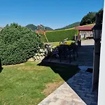 Le De La Repandise Chalet