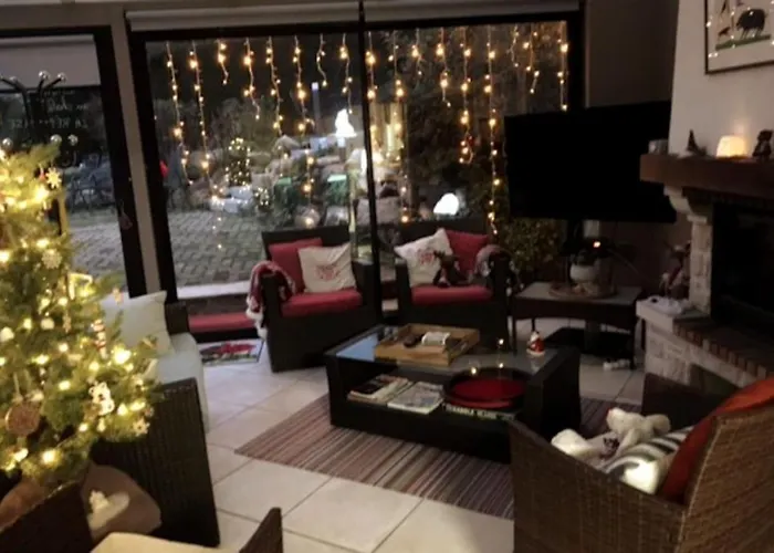 Le Domaine De La Répandise Chalet *