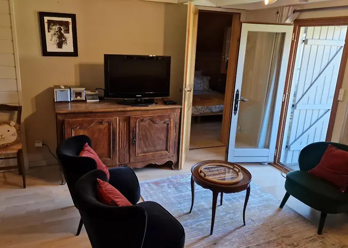 Le Domaine De La Repandise Alpstuga *